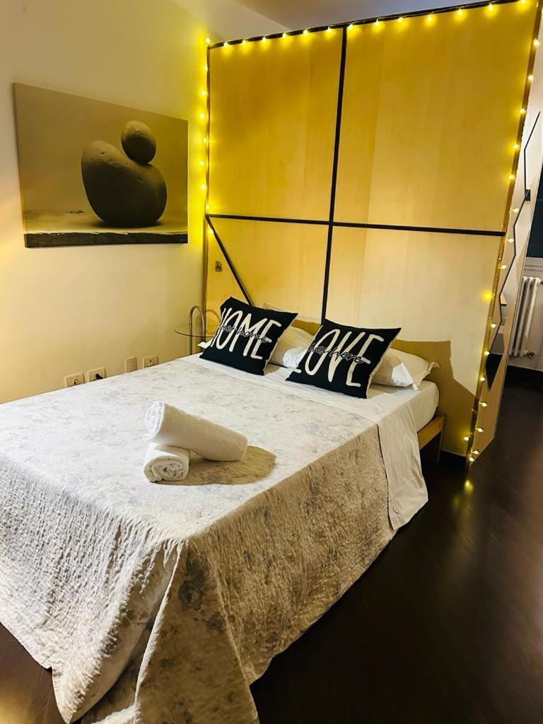 Easy Room Italy Prada Milan Extérieur photo